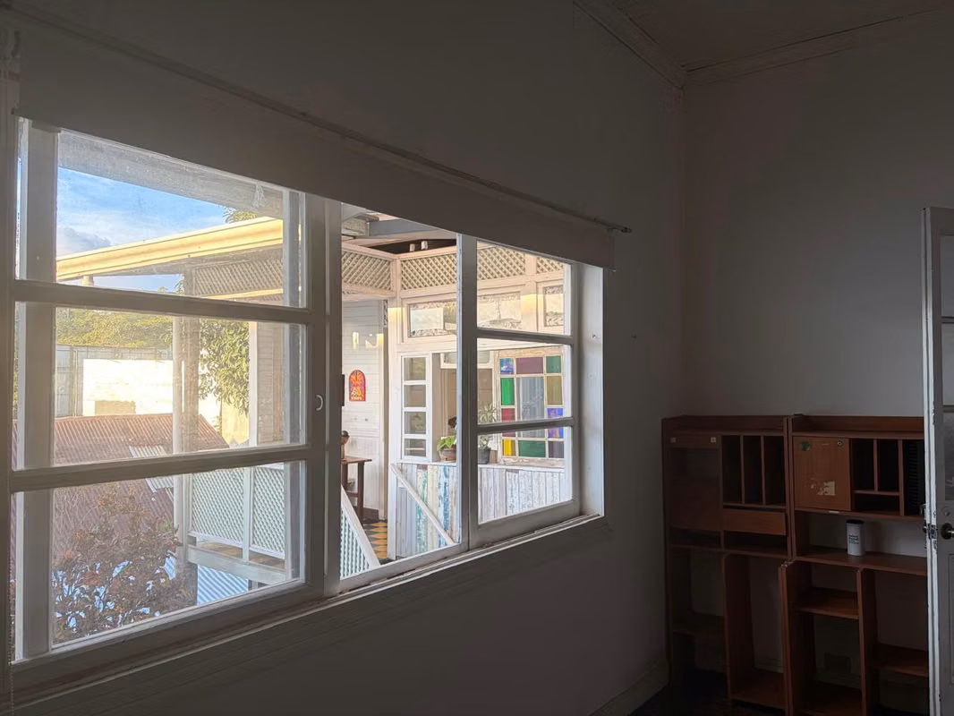 Habitación de corta estancia para mujer en Barrio Amón 3