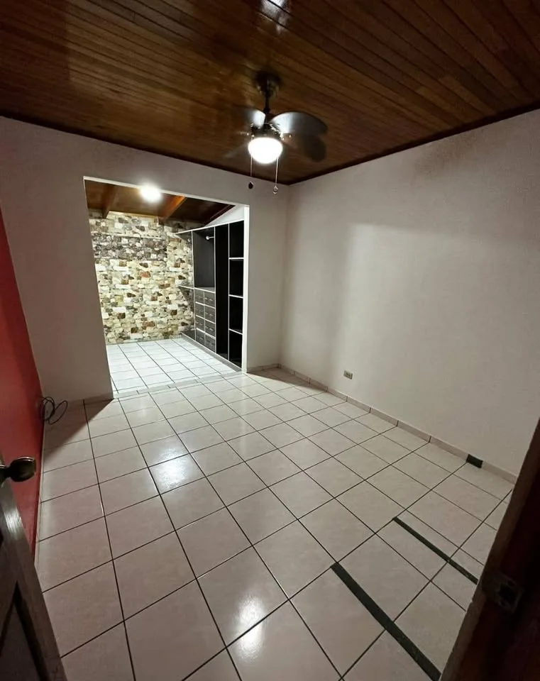 Casa 3 hab. en Turrúcares Centro, Alajuela 13