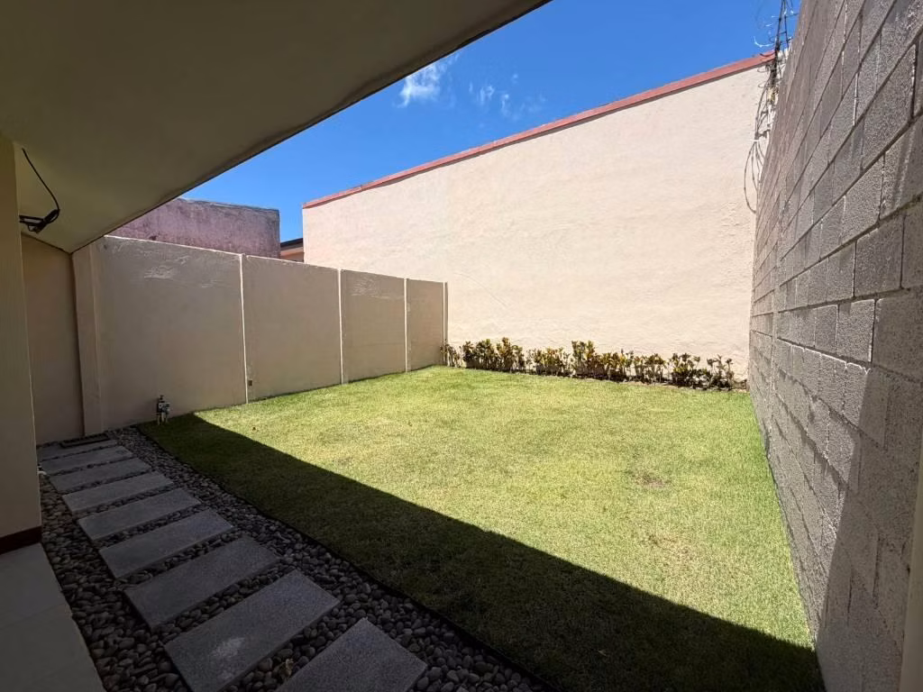 Apartamentos de 1 y 2 habitaciones en Pinares, Curridabat 11