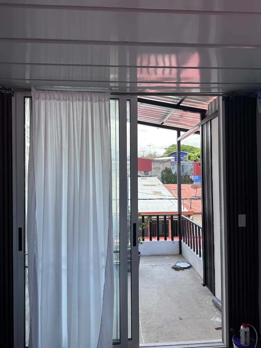 Estudio NUEVO en Heredia ₡180 mil TODO incluido  2