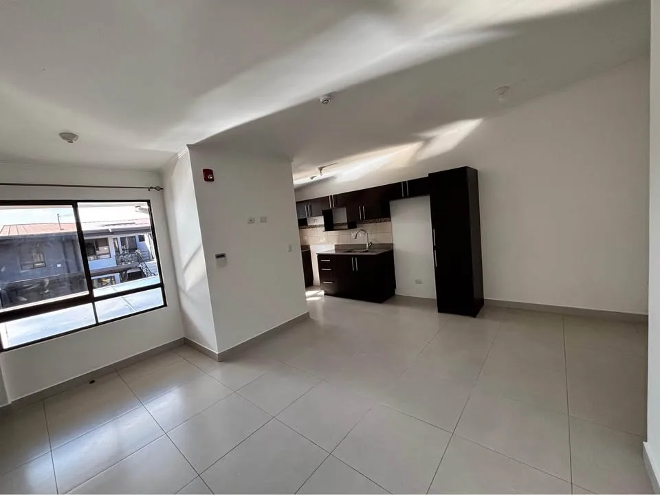 APARTAMENTO EN ALQUILER CONDOMINIO EN SAN FRANCISCO HEREDIA 8