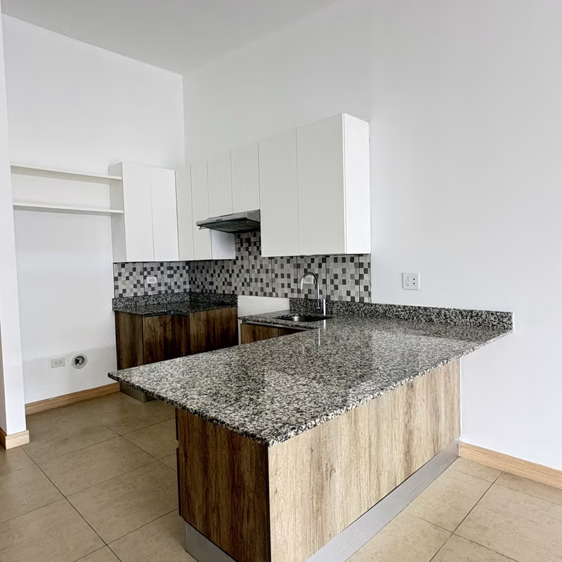 Amplio apartamento Premium en Santa Verde, Heredia 3
