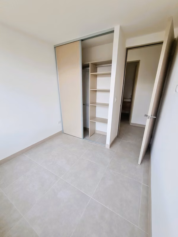 Moderna casa en condominio Hacienda El Coyol 13