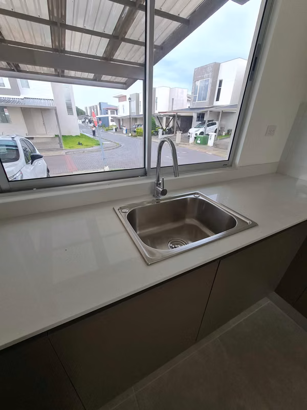 Moderna casa en condominio Hacienda El Coyol 5