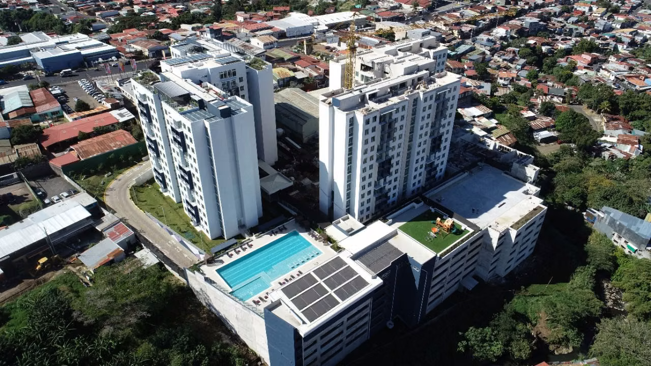 Moderno Penthouse en Bambú Rivera, Tibás 1