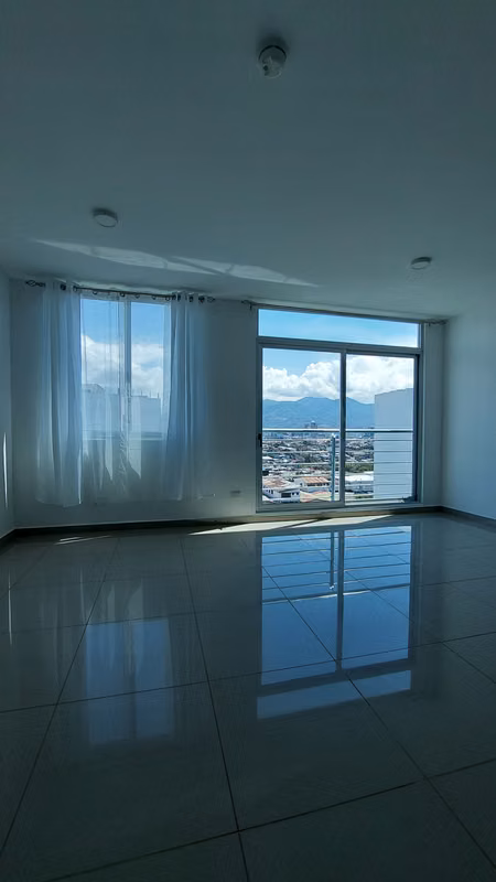 Moderno Penthouse en Bambú Rivera, Tibás 3