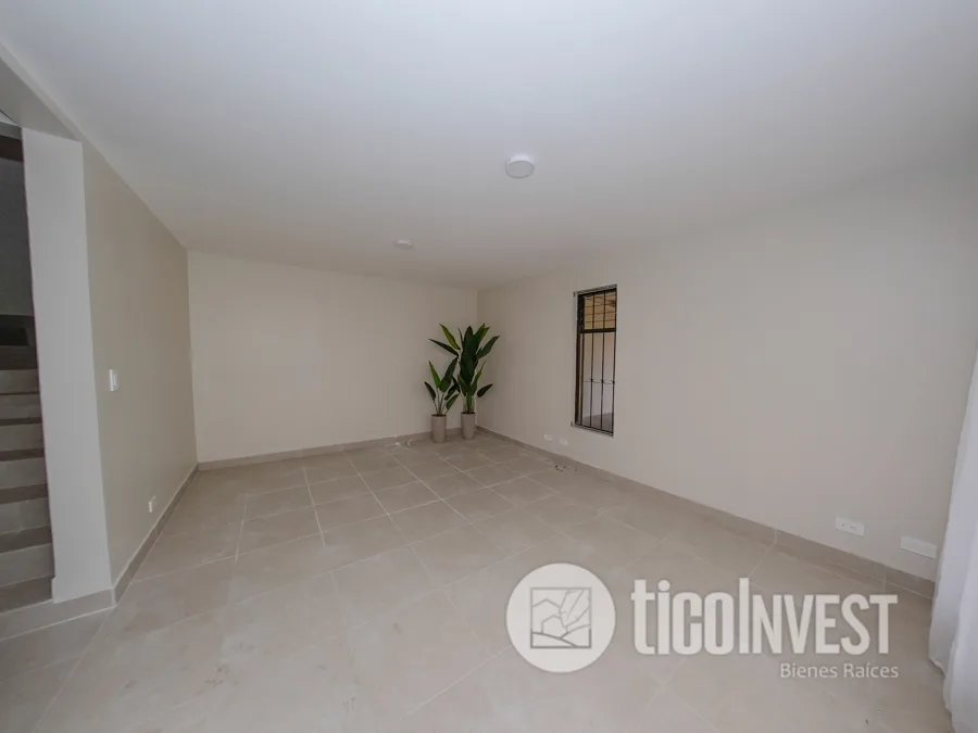 Condominio en alquiler en Curridabat 10