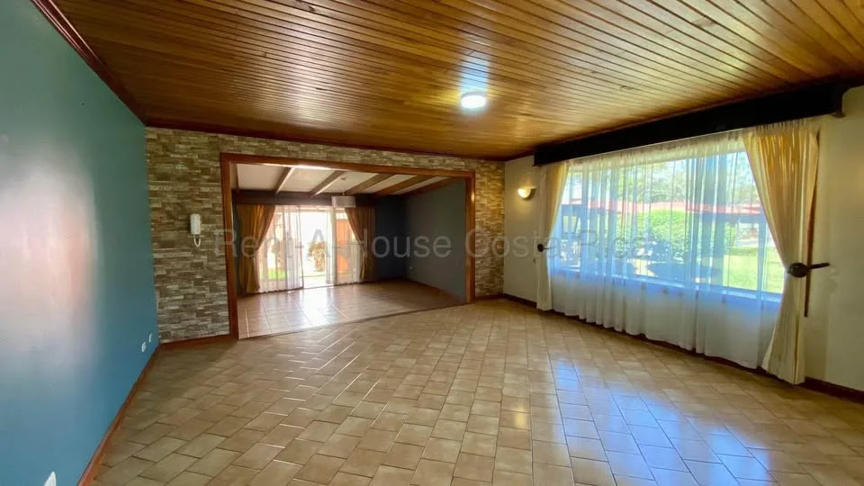 Casa 3 hab. en mini condominio, Santa Rosa de Santo Domingo 10