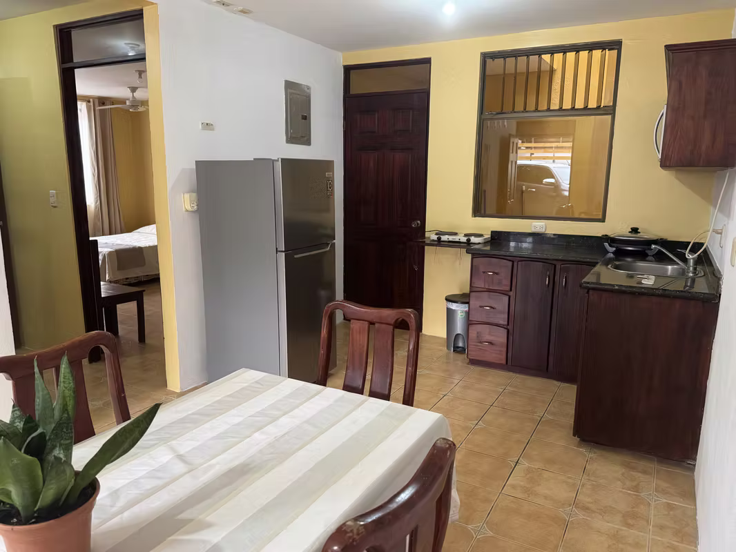 Acogedor apartamento de 2 habitaciones en Playas del Coco 4
