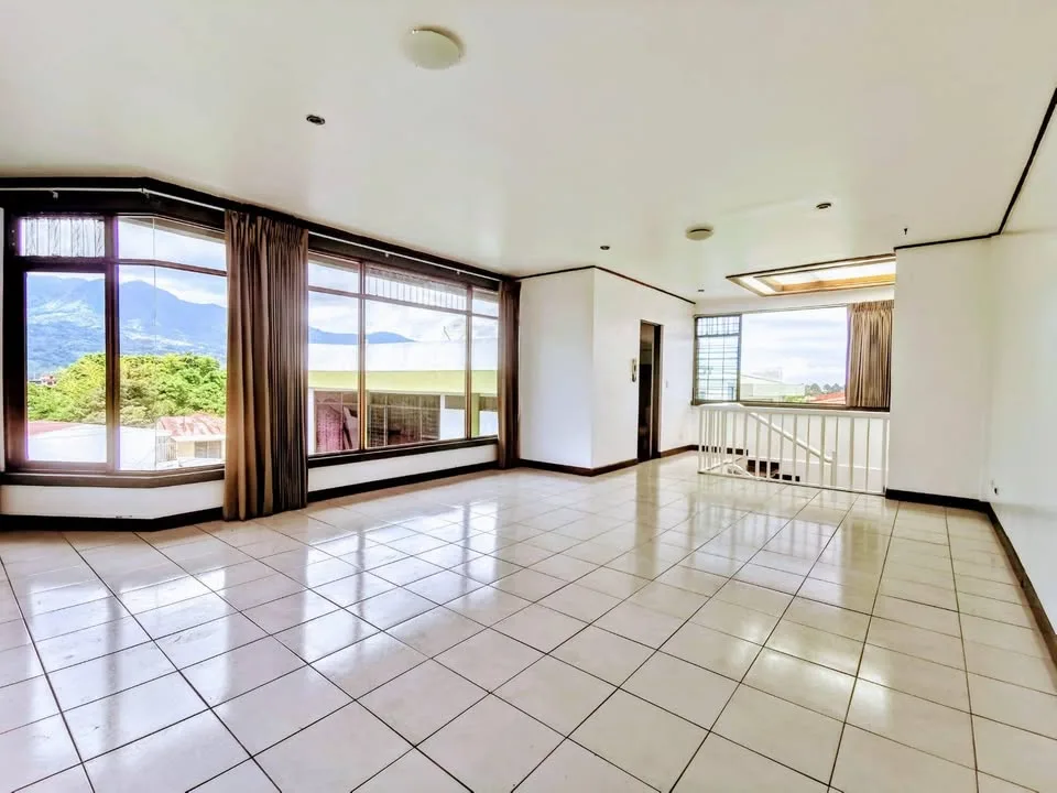 Casa 3 pisos en Sabana Sur, San José 11
