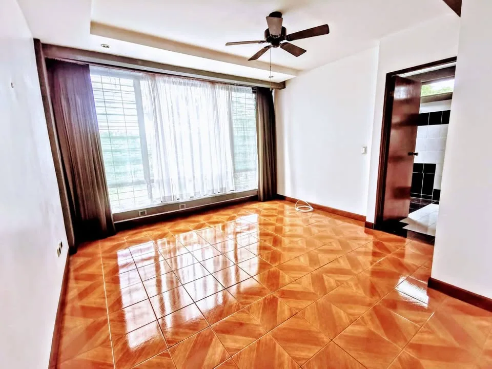 Casa 3 pisos en Sabana Sur, San José 3