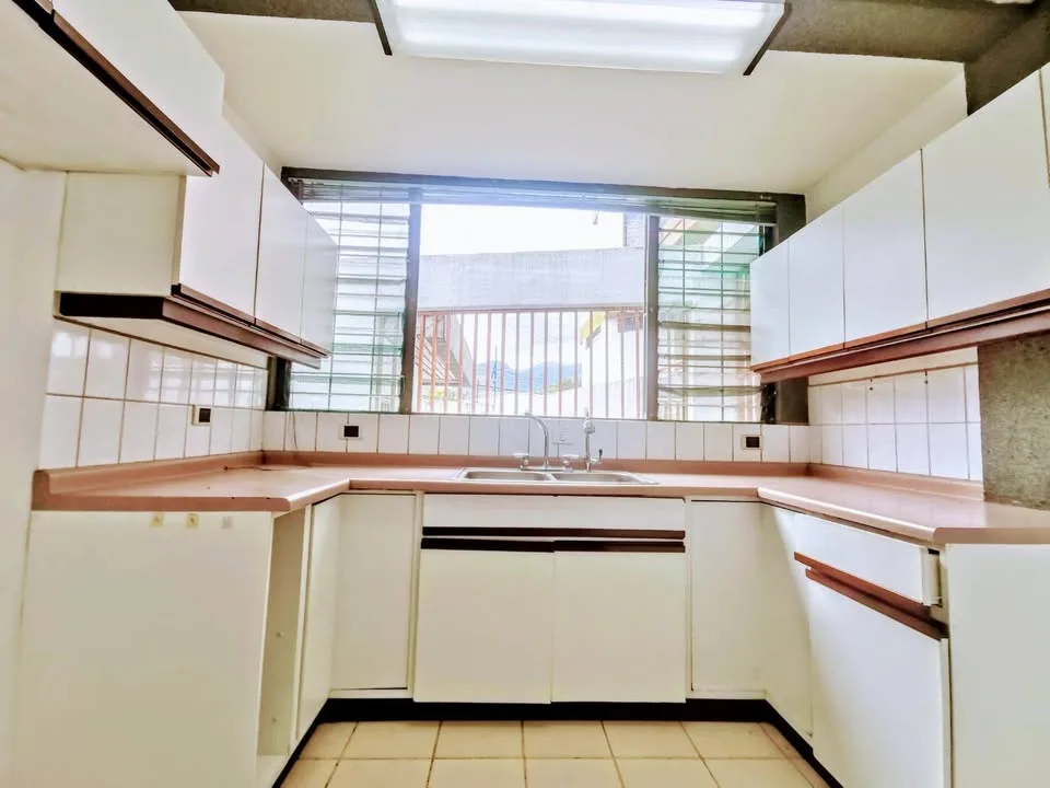 Casa 3 pisos en Sabana Sur, San José 7