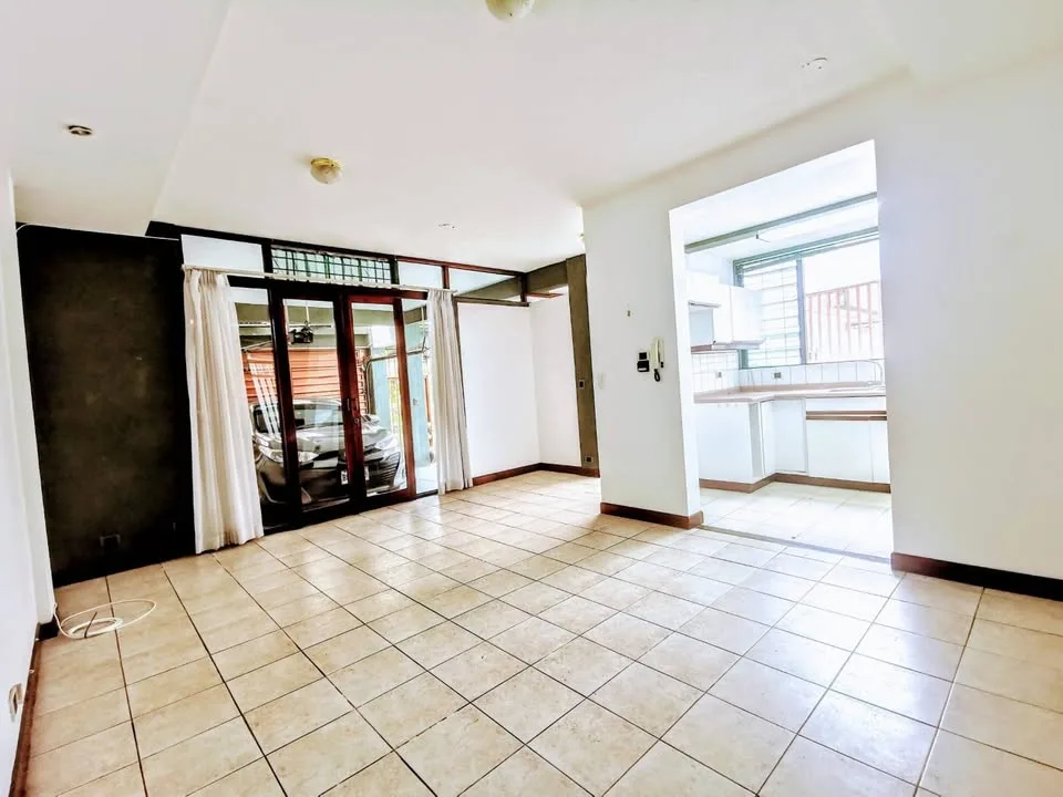 Casa 3 pisos en Sabana Sur, San José 8