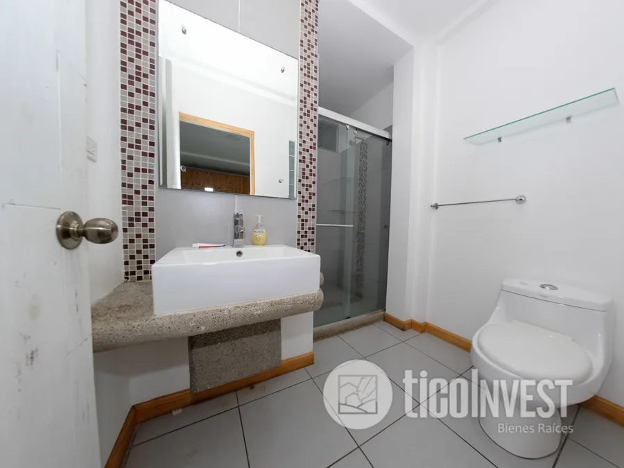 Apartamento / Estudio en alquiler en Curridabat 4