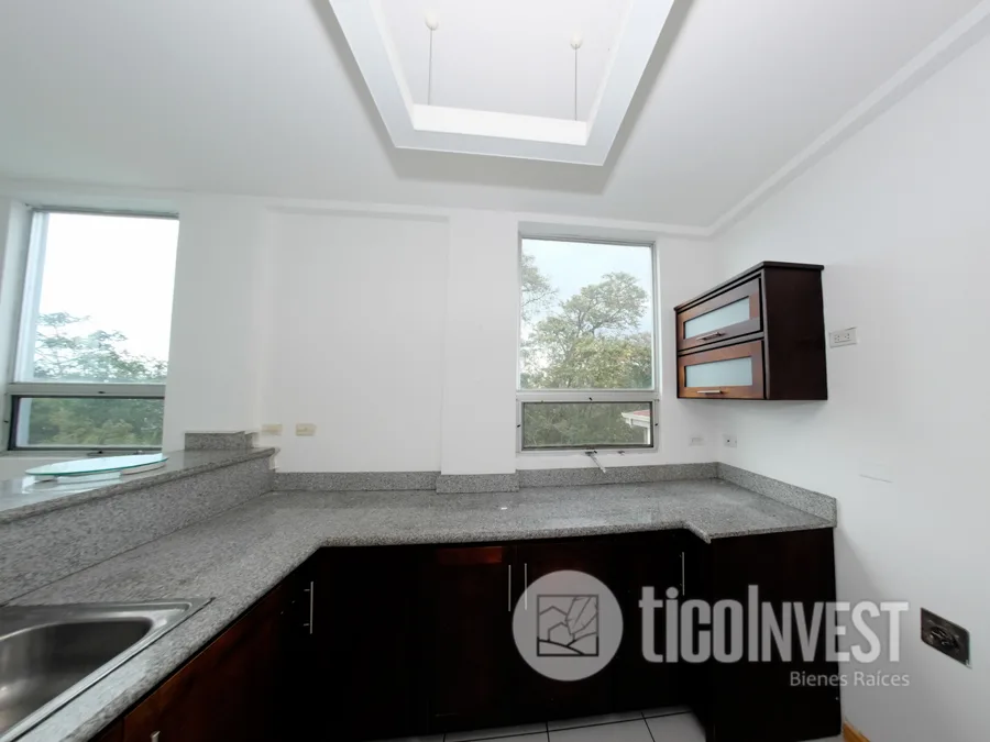 Apartamento / Estudio en alquiler en Curridabat 8