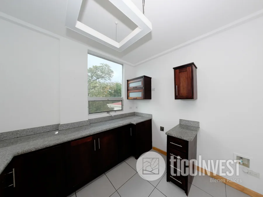 Apartamento / Estudio en alquiler en Curridabat 9