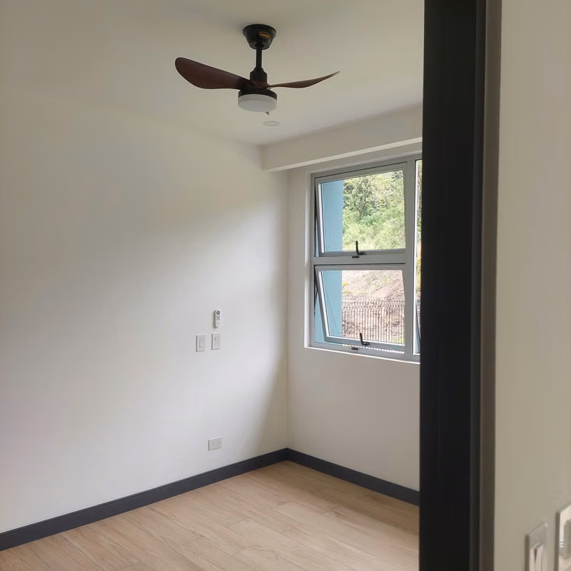 Apartamento Nuevo en Hermoso Condominio en Santa Ana 12