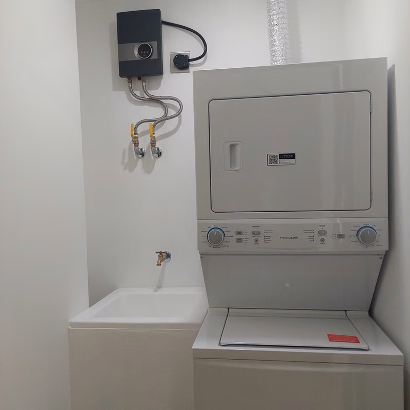Apartamento Nuevo en Hermoso Condominio en Santa Ana 4