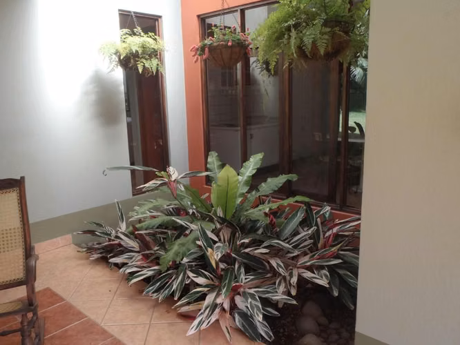 Habitación amueblada en Guachipelín de Escazú 15