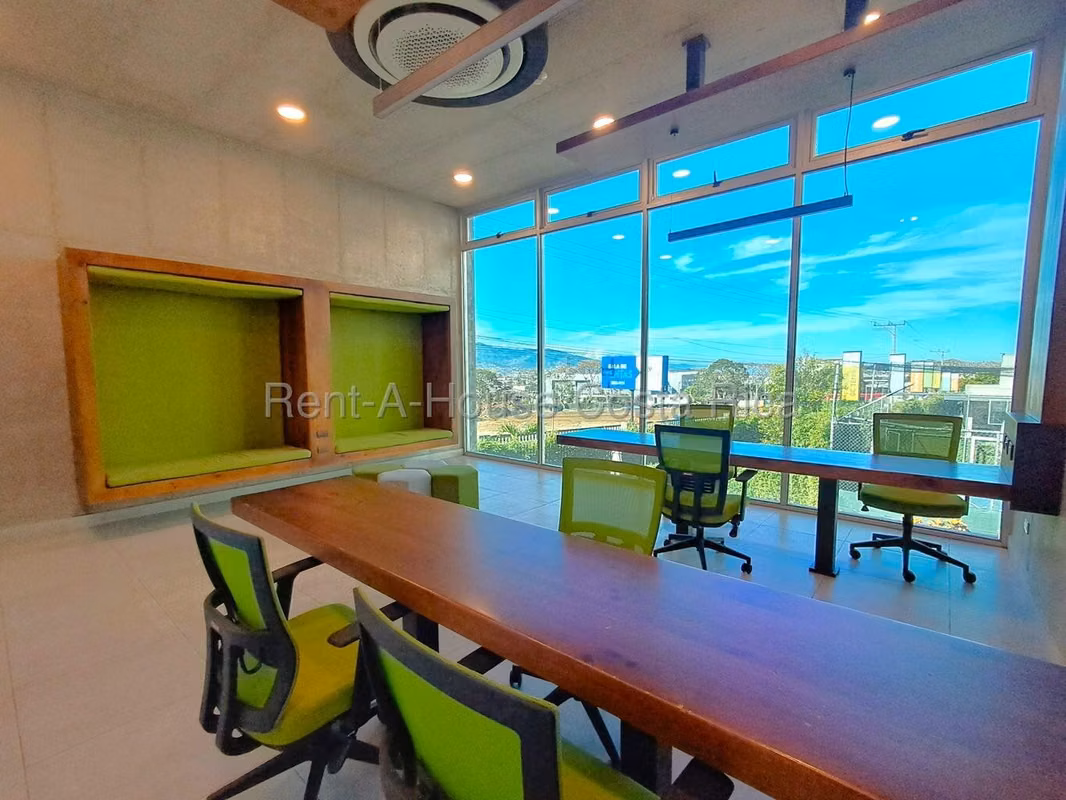 Amplio apartamento en Condominio Altamira, San Pablo, Heredia 11
