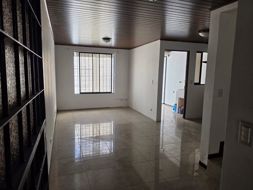 Casa de alquiler en Desamparados, ideal para pareja 12