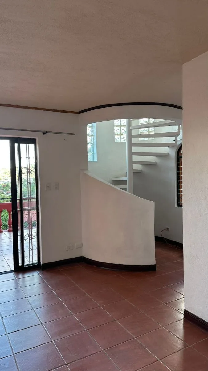 Apartamento en Escazu 2