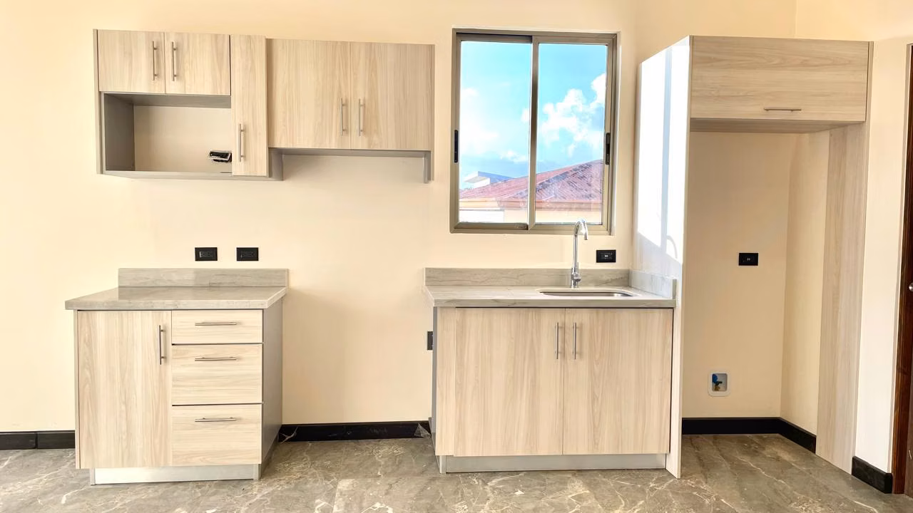 Moderno apartamento en Altos de Montenegro, Alajuela 13