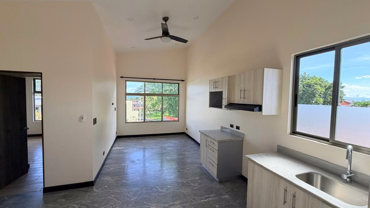 Moderno apartamento en Altos de Montenegro, Alajuela 10