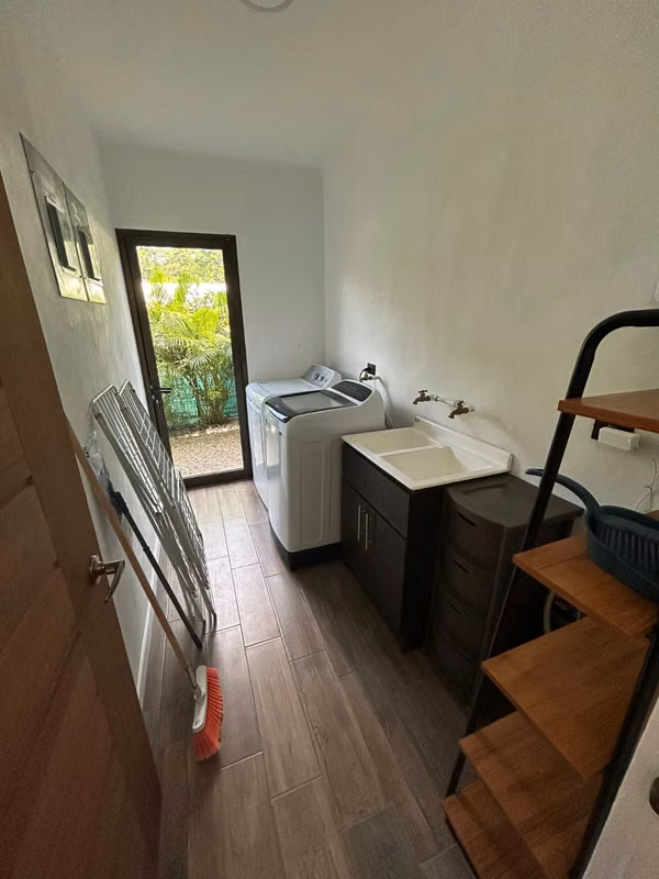 Casa de 3 dormitorios con piscina privada en Tamarindo 6