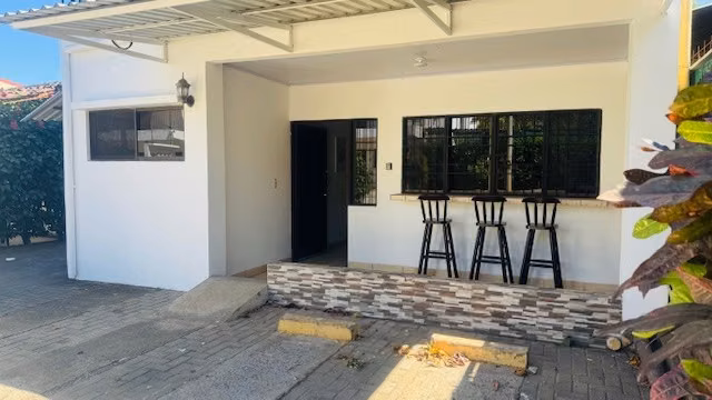 Apartamento amueblado a 5 minutos de Playas del Coco 2