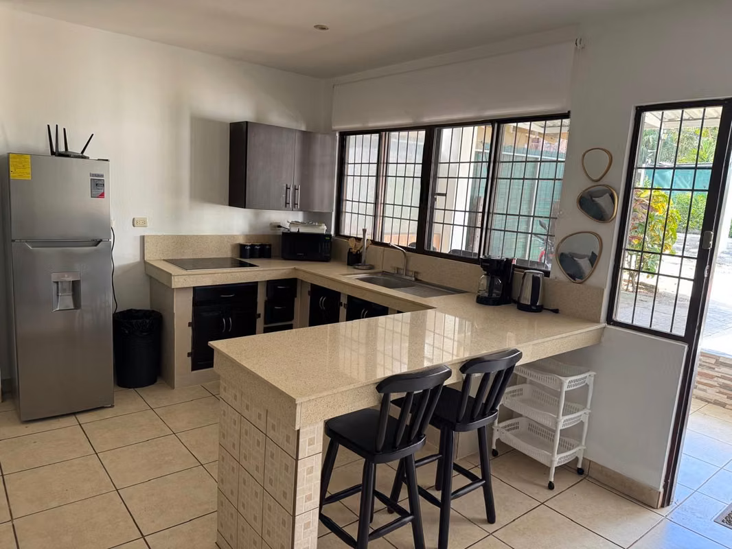 Apartamento amueblado a 5 minutos de Playas del Coco 6