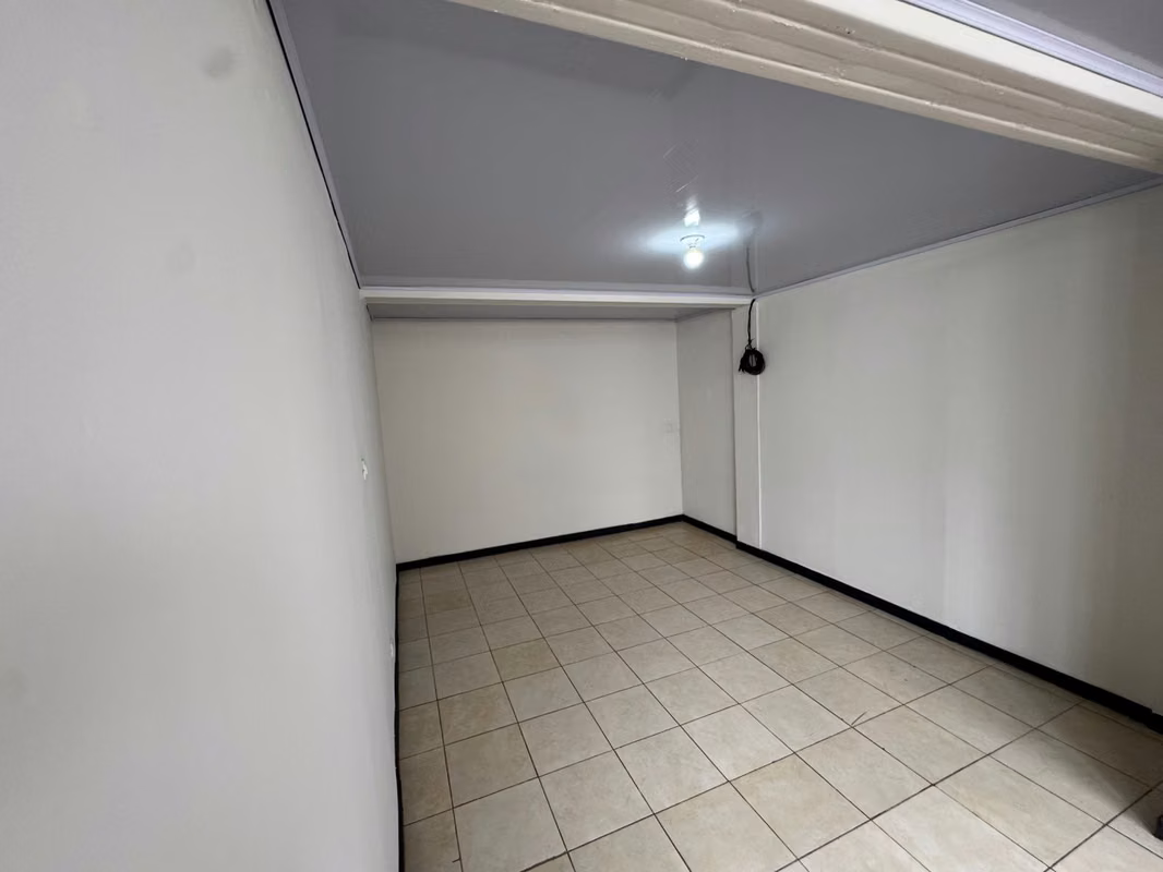Acogedor estudio en Curridabat, todo incluido 10
