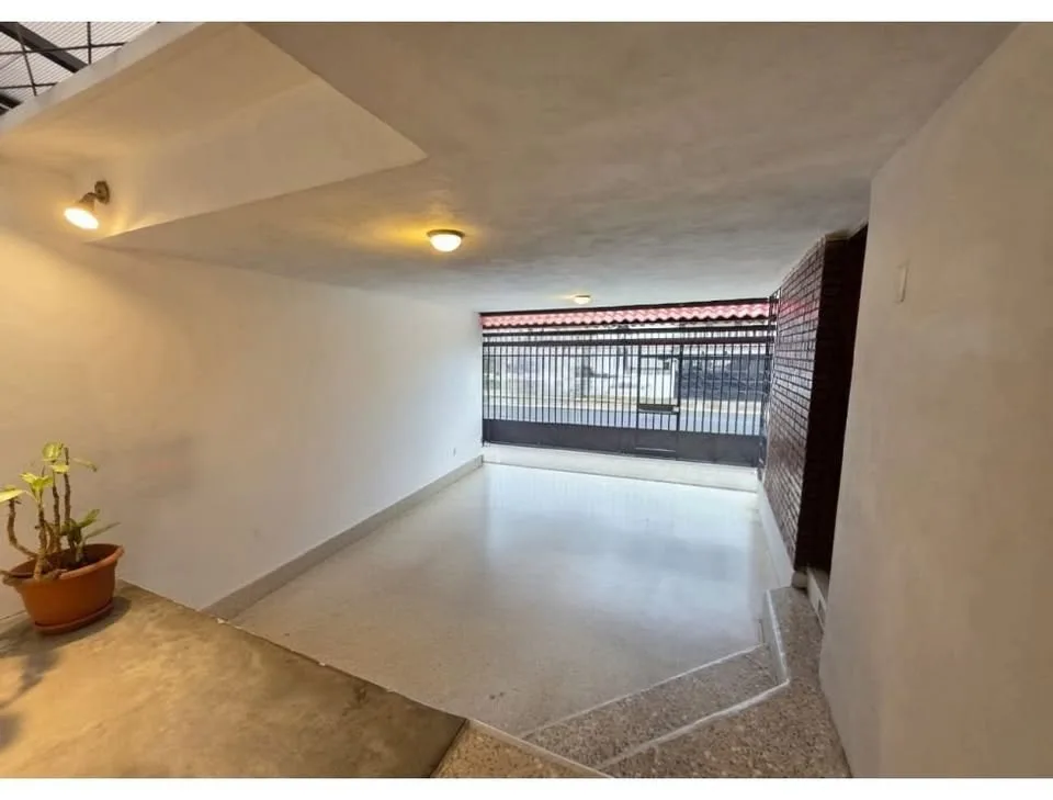 Casa 3 hab. en La Sabana, San José planta única 2