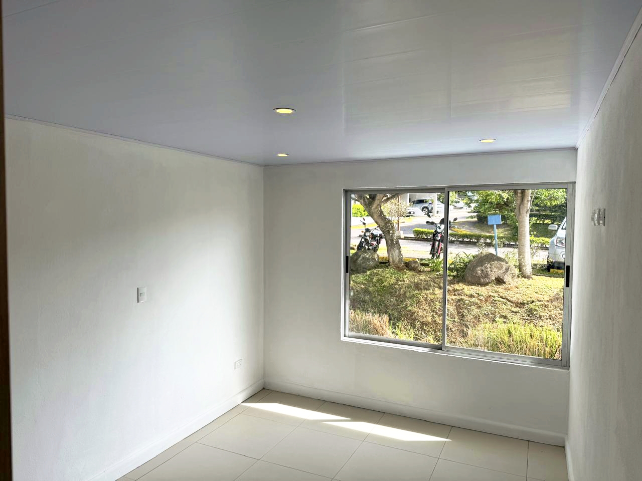 APARTAMENTO NUEVO EN ULLOA DE HEREDIA.  11