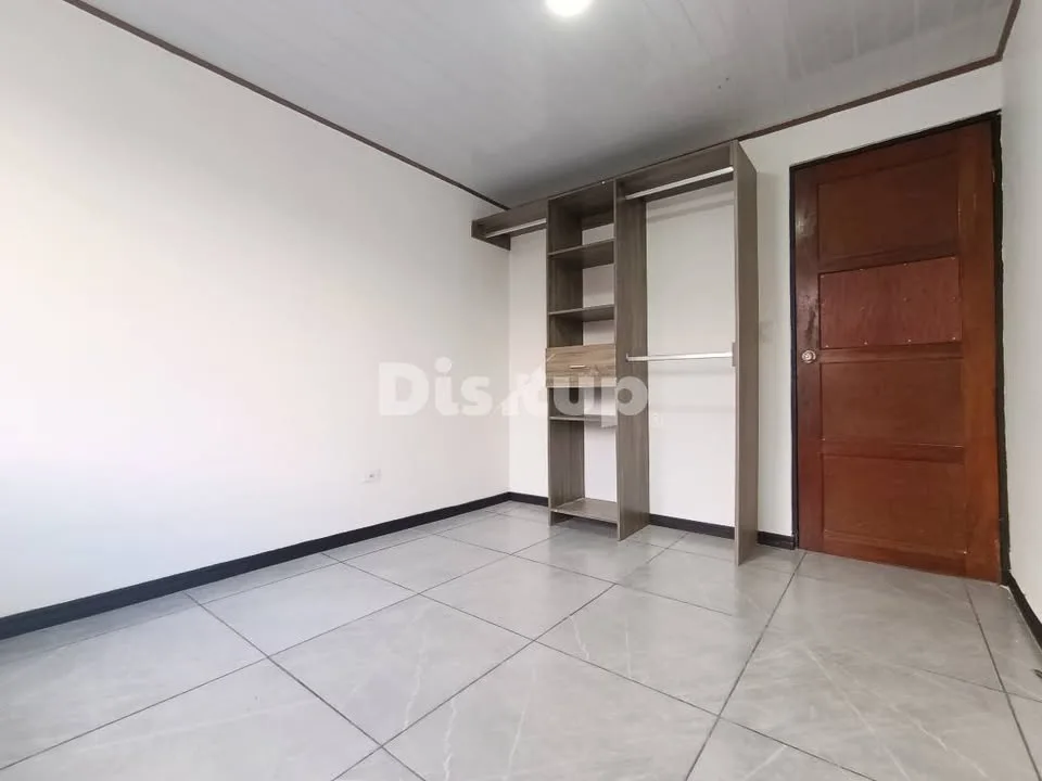 Casa remodelada 2 hab. en Sabanilla de Montes de Oca 7