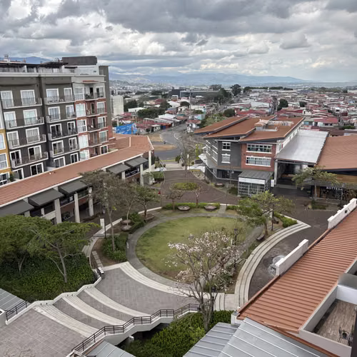 Amplio apartamento Premium en Santa Verde, Heredia 2