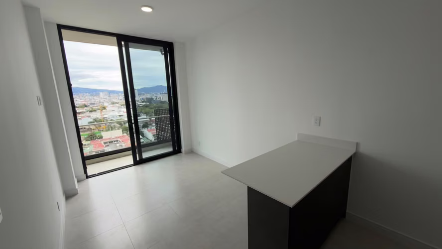 Moderno apartamento en Torre Sky Garden, Nunciatura 3