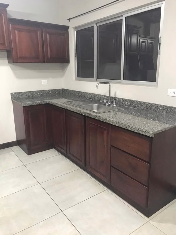 Moderno apartamento en Turrúcares, Alajuela 4