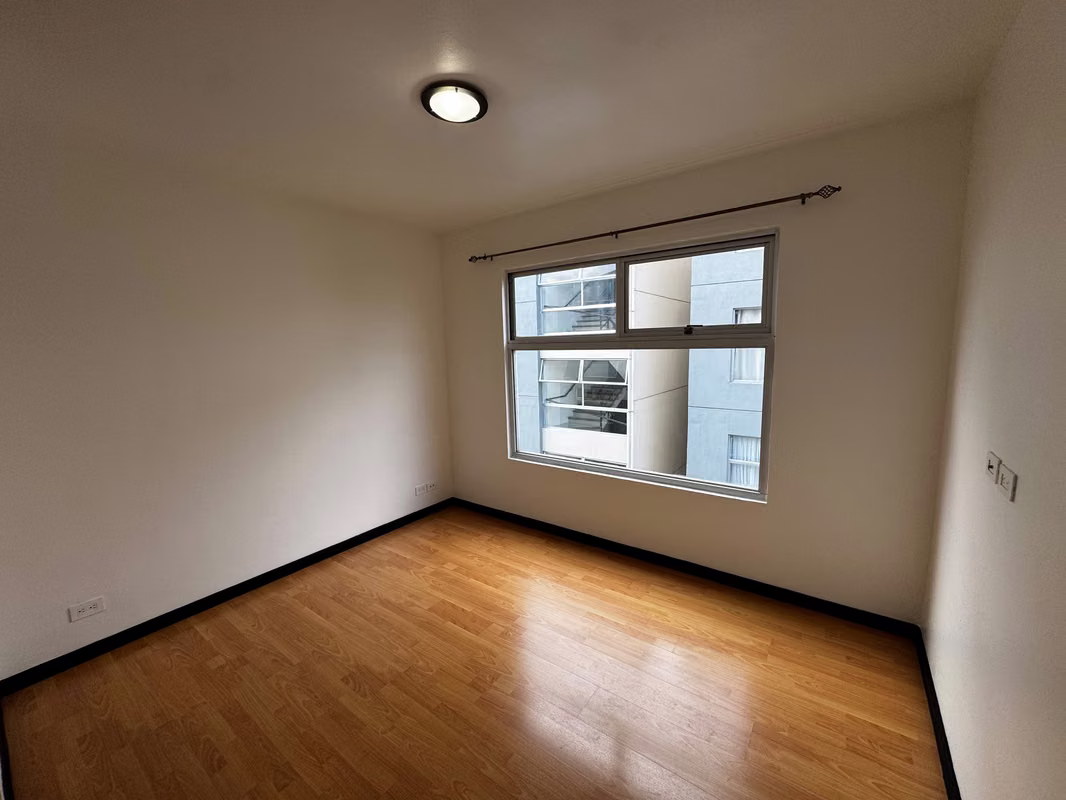 Amplio apartamento en Condominio Torres de Granadilla 7