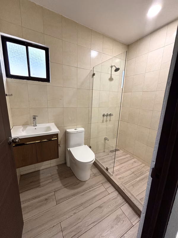 Casa nueva en La Guácima, Alajuela - Ideal para profesionales 9