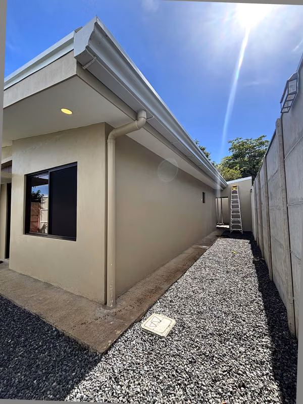 Casa nueva en La Guácima, Alajuela - Ideal para profesionales 10