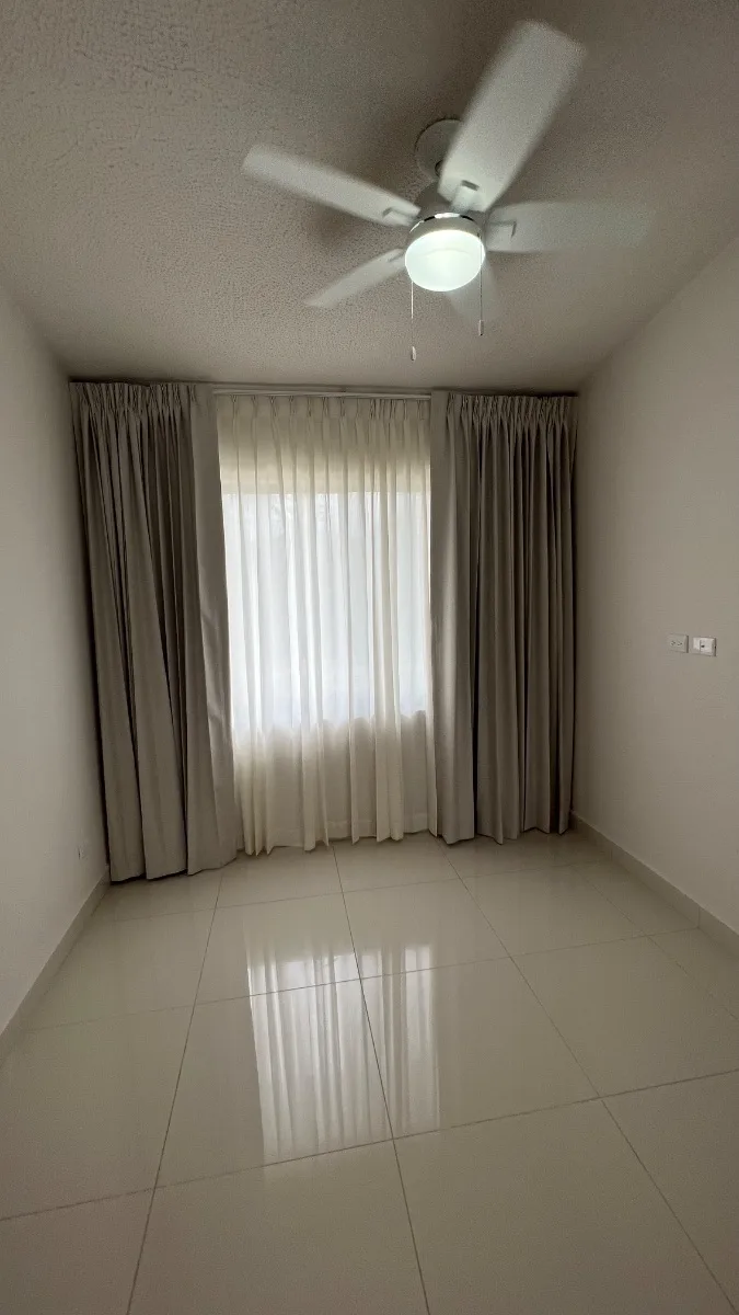 Excelente casa en condominio lindora 2