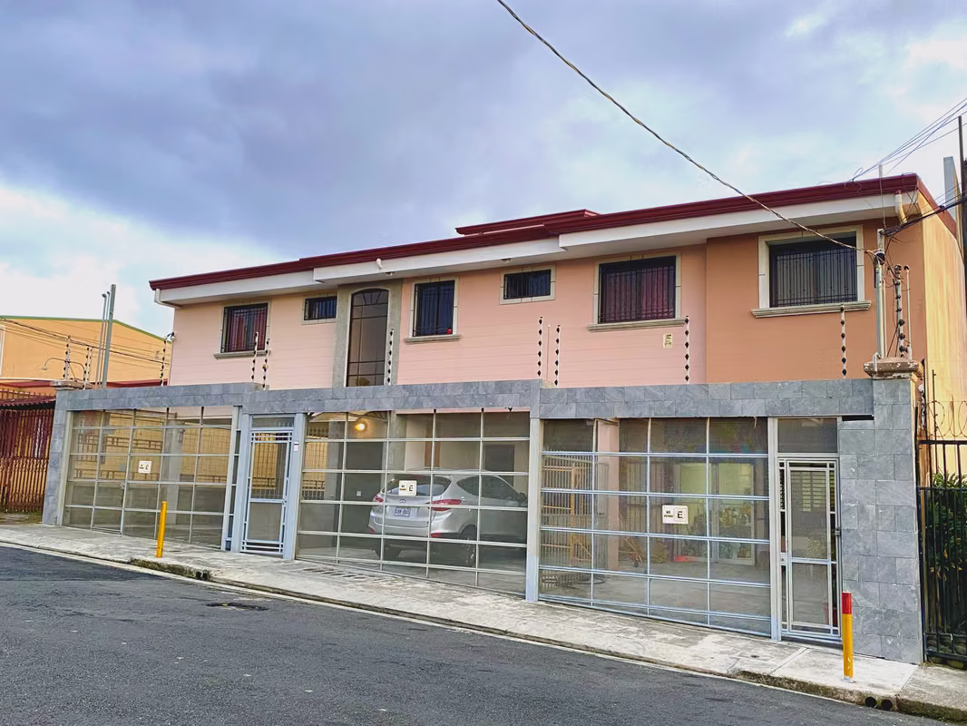 Amplio apartamento en San Pedro, cerca de universidades 14