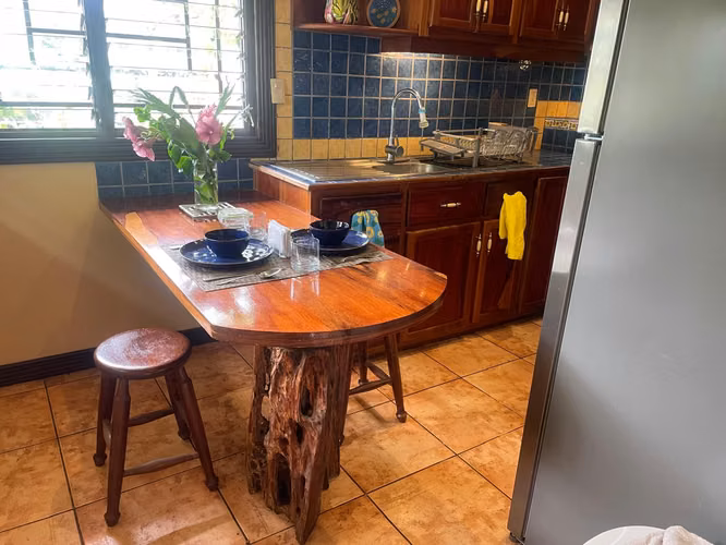Apartamento amueblado en exclusivo condominio en Santa Ana 13