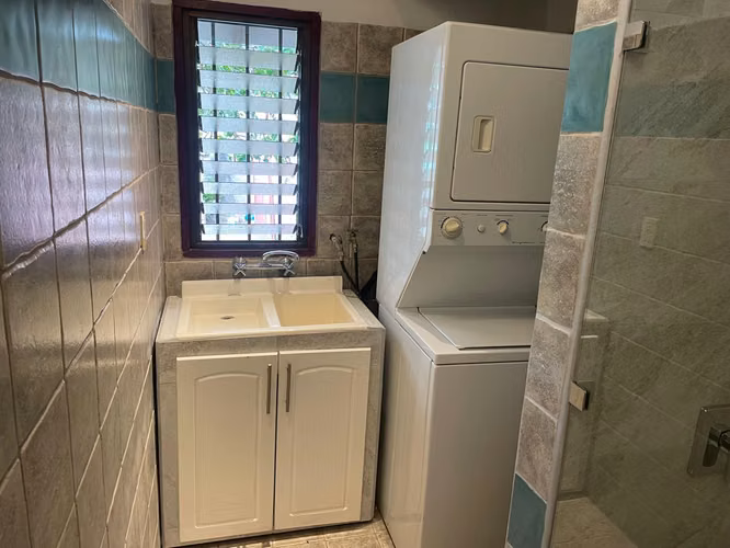 Apartamento amueblado en exclusivo condominio en Santa Ana 9