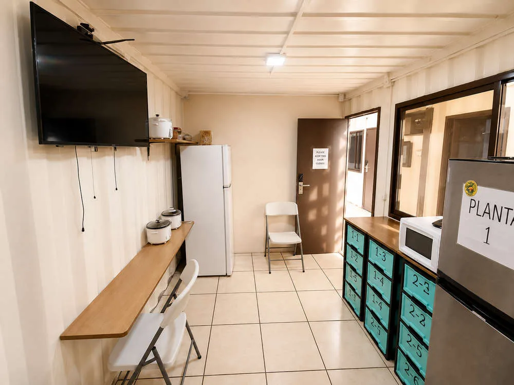 Alquiler de Cuartos amueblados con baño privado en Alajuelit 10
