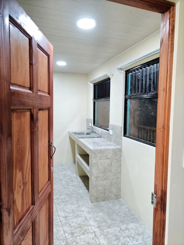 Miniapartamento privado en Cartago, ideal para una persona 6