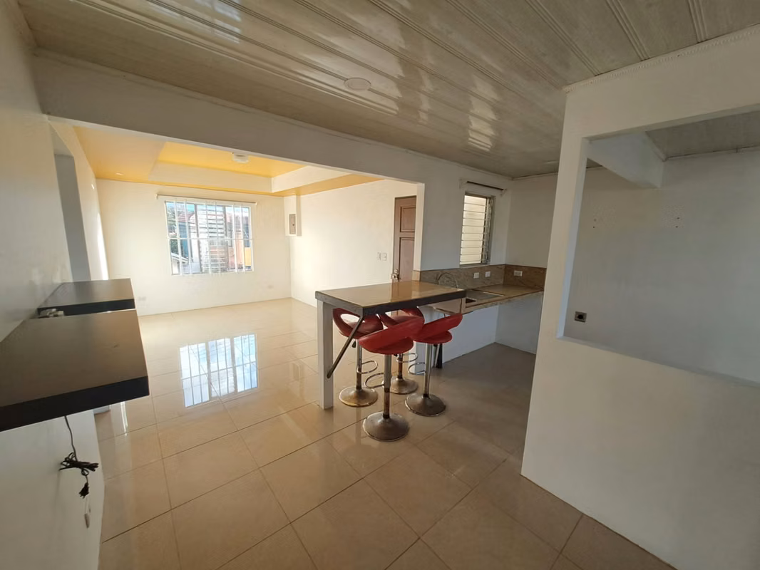 Hermoso apartamento renovado en Zapote, San José 14