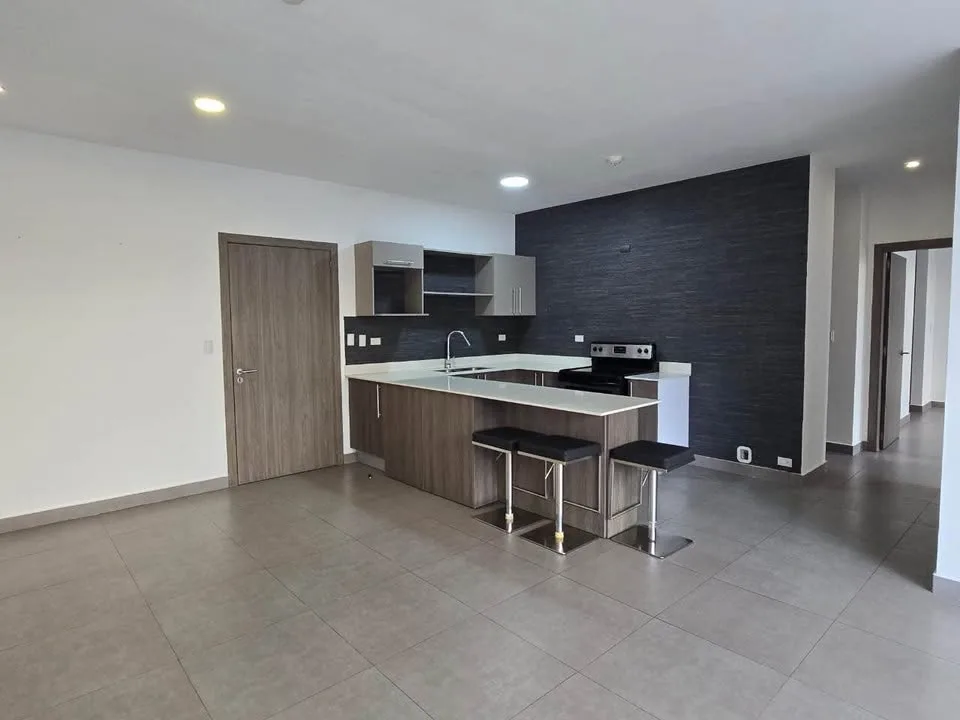 Apartamento 2 habitaciones en condominio Pinares, Curridabat 10