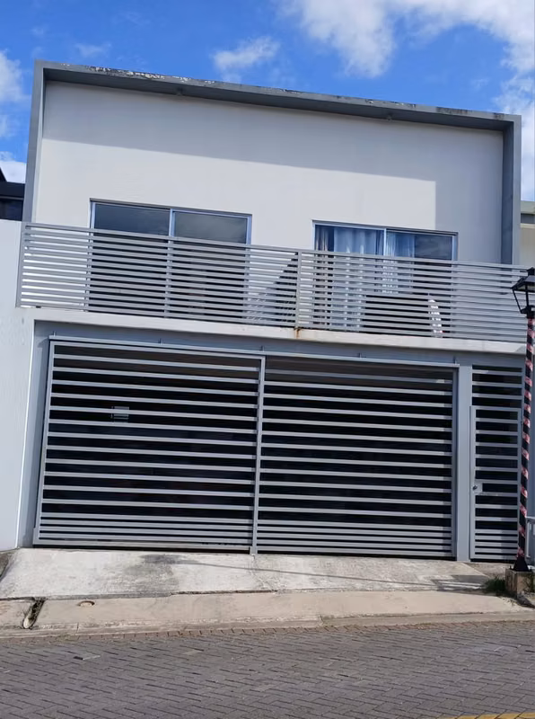 Bonito apartamento en San Rafael de Heredia 9